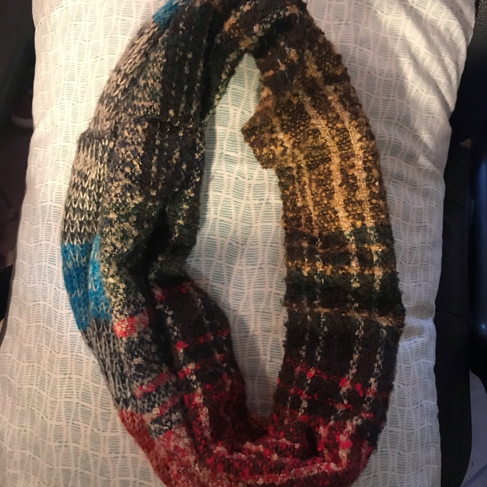 Target wool scarf